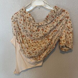 Promesa Floral Blouse with Ruffle Detail